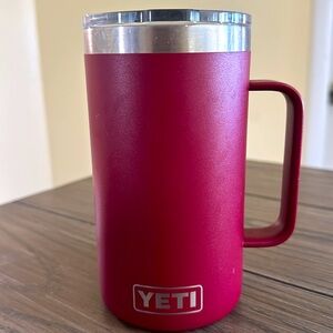 Red Yeti 24 oz rambler w/handle